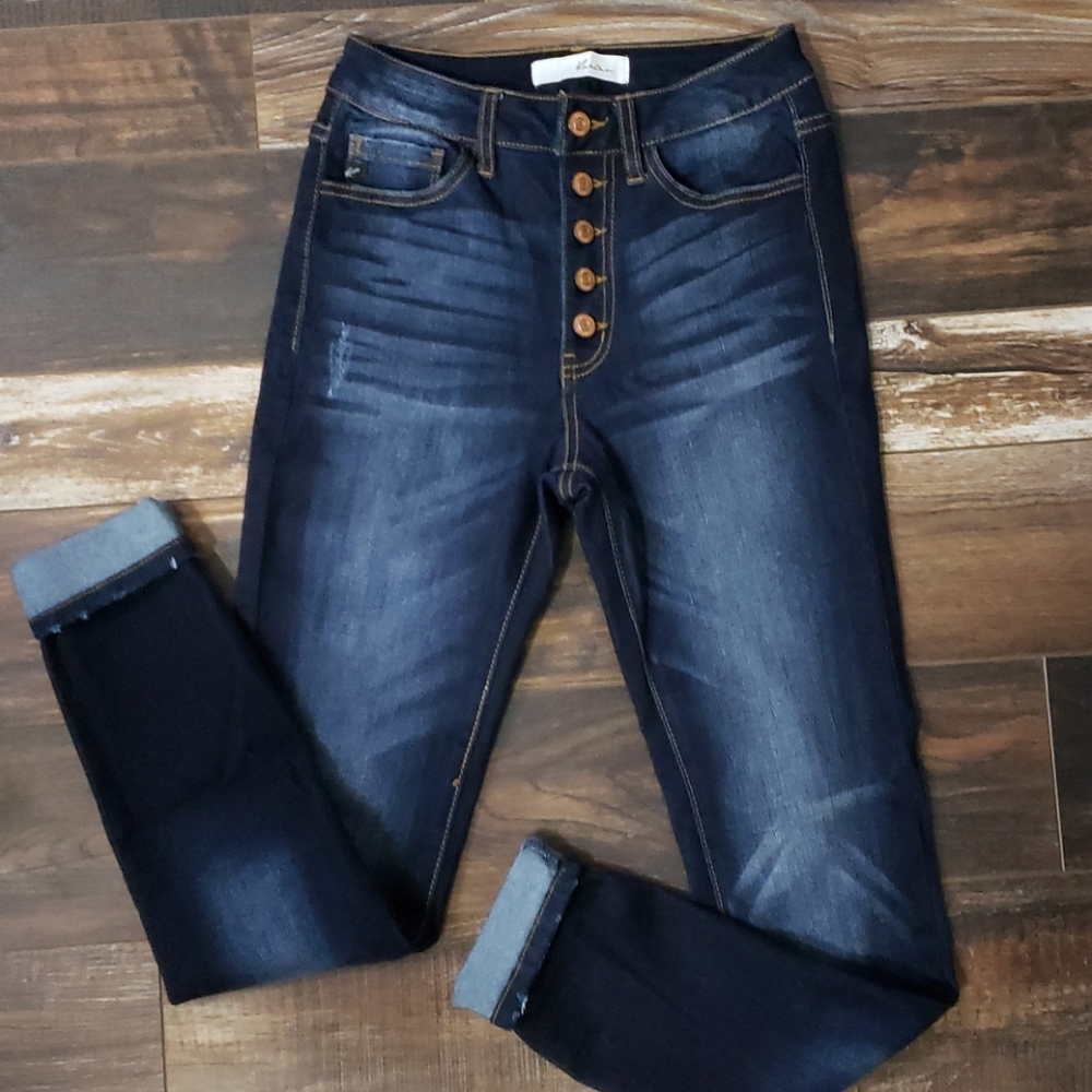 KanCan skinny jeans (size 24)